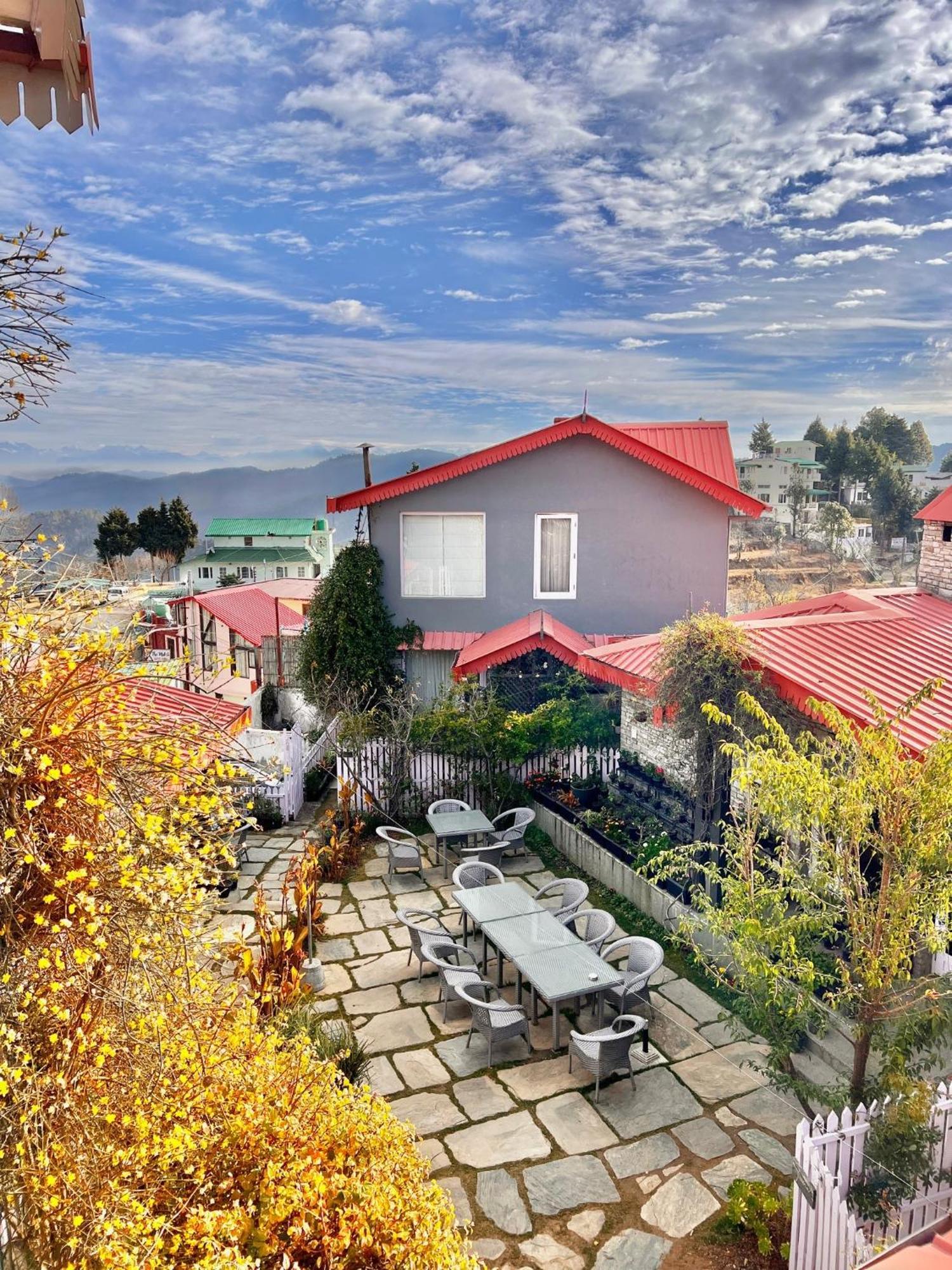 The Birdcage, Mukteshwar Hotel Exterior foto
