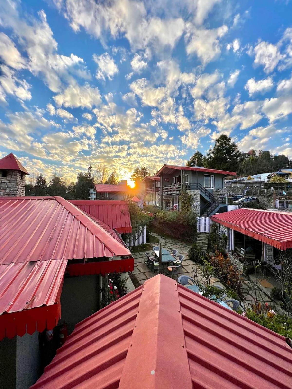 The Birdcage, Mukteshwar Hotel Exterior foto