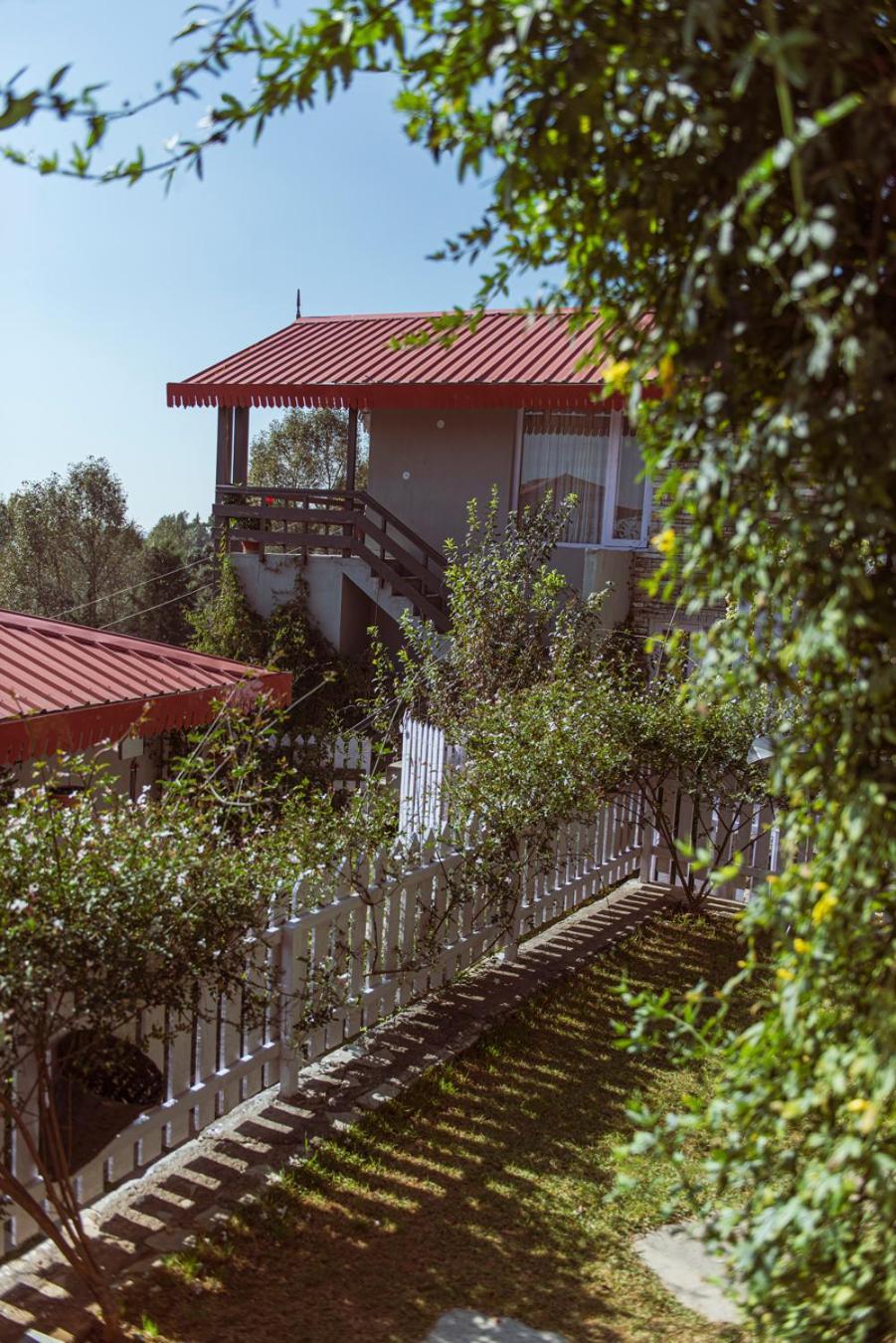 The Birdcage, Mukteshwar Hotel Exterior foto